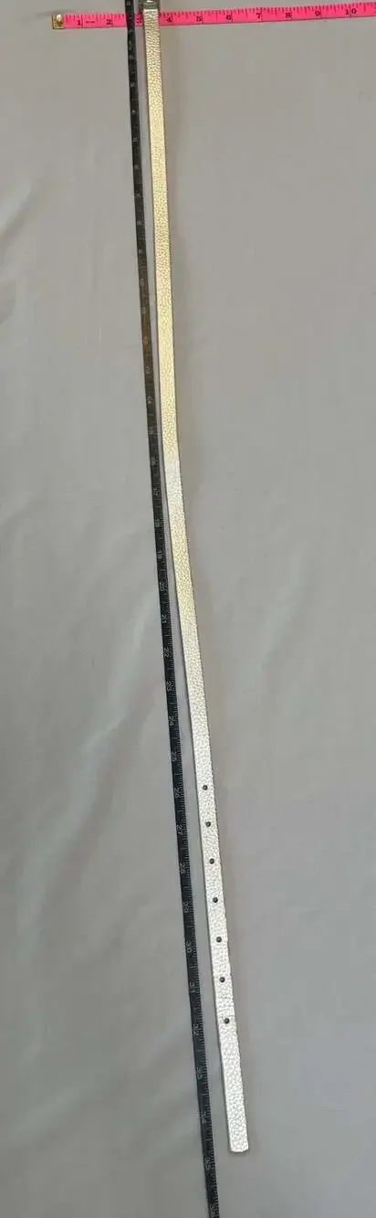 Metallic Silver Faux Leather Skinny Belt – Sleek Statement Waist Belt